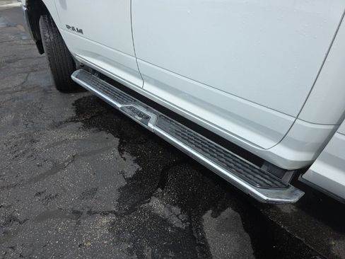 Used 2024 RAM 2500 Big Horn AWD/4WD image 10