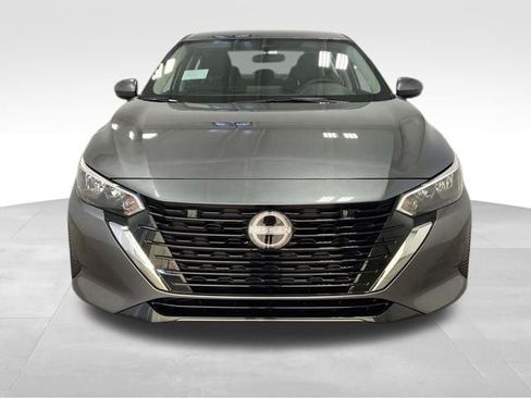 New 2025 Nissan Sentra SV image 6