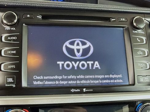 Used 2014 Toyota Highlander Limited w/ Driver Technology Package AWD/4WD image 16