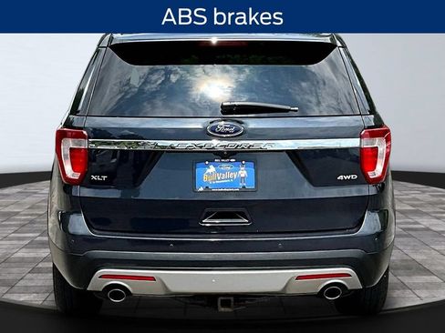 Used 2017 Ford Explorer XLT AWD/4WD image 5