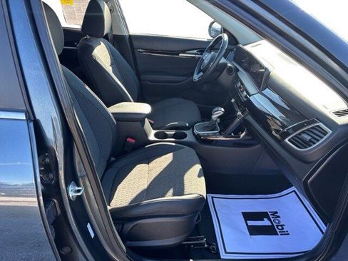 Certified 2024 Kia Seltos S image 11