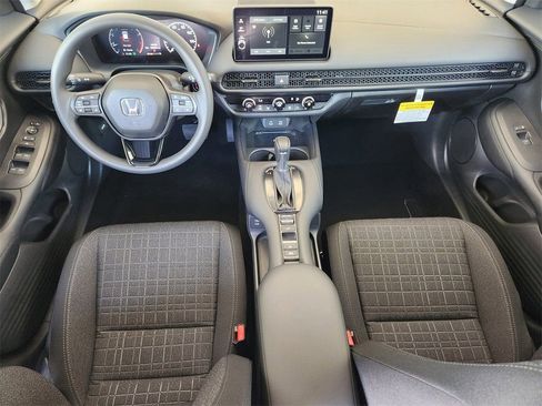 New 2026 Honda HR-V LX image 18