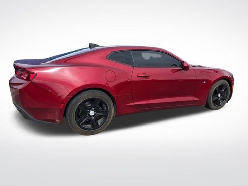 Used 2018 Chevrolet Camaro LS RWD image 4