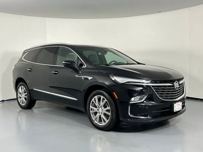 Used 2022 Buick Enclave Essence w/ Experience Buick Package