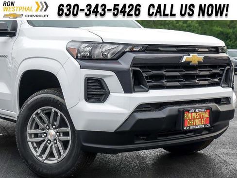 New 2025 Chevrolet Colorado LT image 2