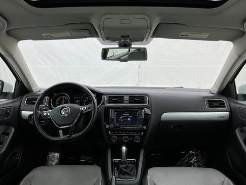 Used 2016 Volkswagen Jetta SEL Premium FWD image 28