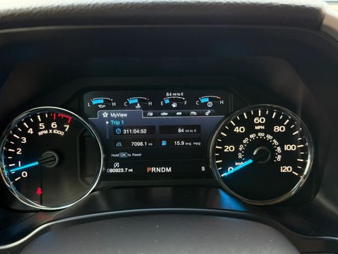 Used 2017 Ford F150 Lariat w/ Equipment Group 502A Luxury AWD/4WD image 55