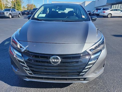 Used 2025 Nissan Versa S w/ S Plus Package image 8