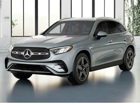New 2025 Mercedes-Benz GLC 350e 4MATIC image 2