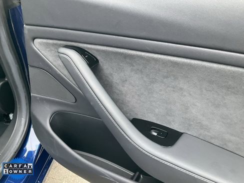 Used 2019 Tesla Model 3 Standard Range Plus image 56