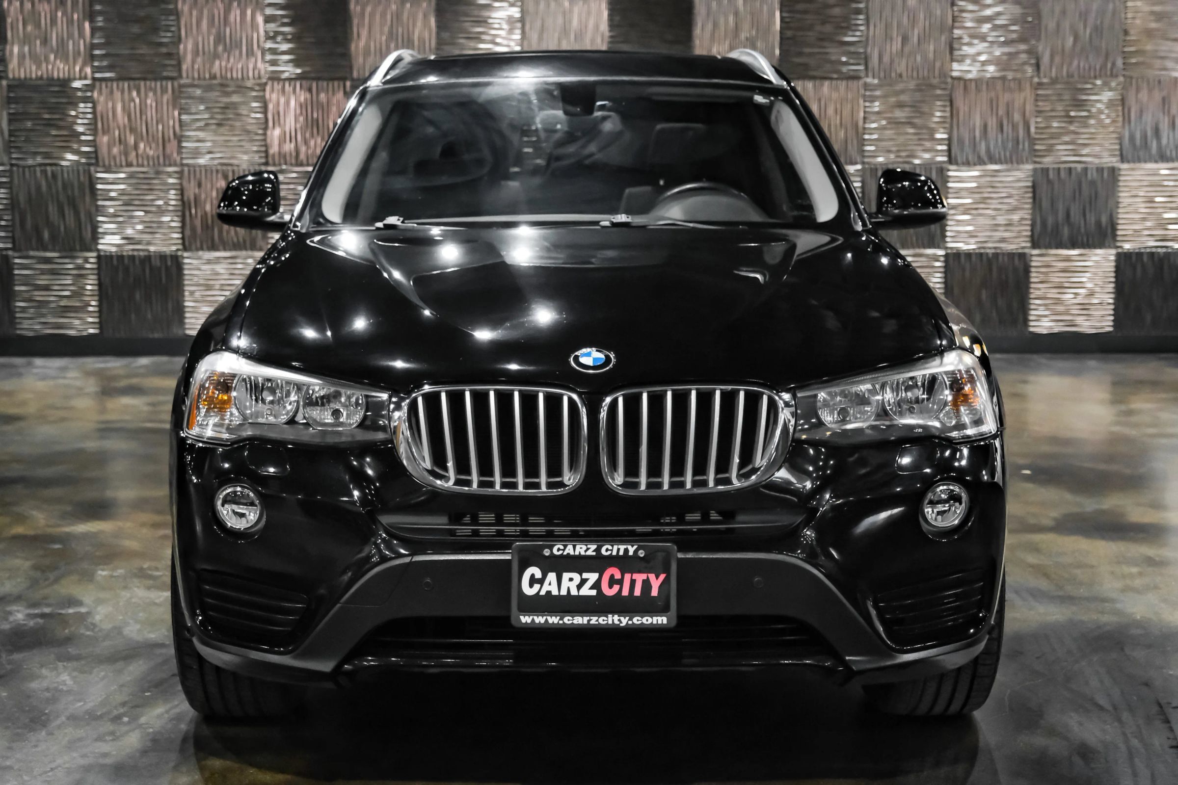 Used 2017 BMW X3 xDrive28i AWD/4WD image 6
