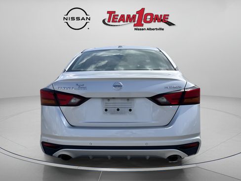 Used 2019 Nissan Altima 2.5 Platinum FWD image 7