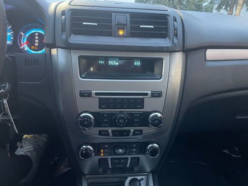 Used 2011 Ford Fusion SE w/ 202A Rapid Spec Order Code image 15