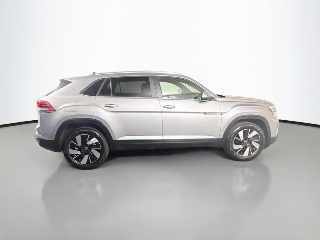 Used 2026 Volkswagen Atlas Cross Sport SE FWD image 11