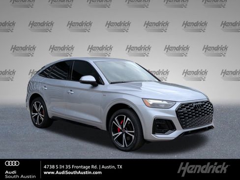 Certified 2025 Audi Q5 2.0T Premium Plus image 1