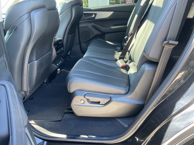 Used 2024 Acura MDX SH-AWD image 16