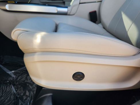 New 2026 Mercedes-Benz GLB 250 4MATIC image 23