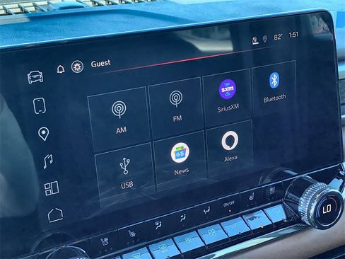 New 2025 GMC Canyon AT4 w/ AT4 Premium Package image 18