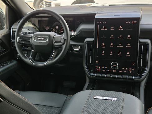 Used 2026 GMC Yukon XL AT4 w/ AT4 Premium Package AWD/4WD image 22