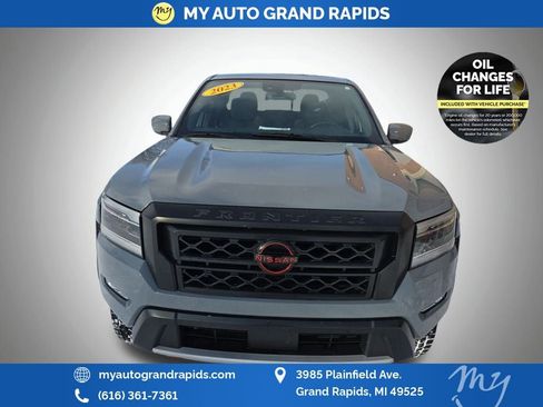 Used 2023 Nissan Frontier PRO-4X w/ Tow Package image 2