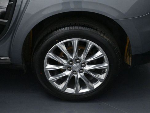 Used 2021 Buick Enclave Essence w/ Sound and Sites Package image 30