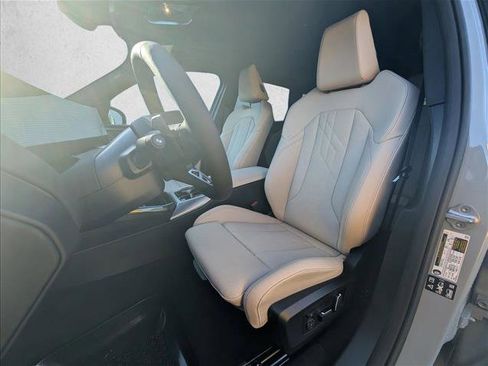 New 2026 BMW X3 xDrive30 w/ M Sport Package AWD/4WD image 3