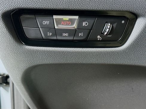 Used 2023 BMW i4 eDrive40 w/ M Sport Package image 17