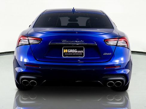 Used 2022 Maserati Ghibli Modena image 11