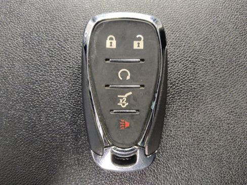 Used 2024 Chevrolet Equinox LT AWD/4WD image 32