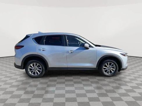 Used 2022 MAZDA CX-5 AWD 2.5 S w/ Select Package image 6