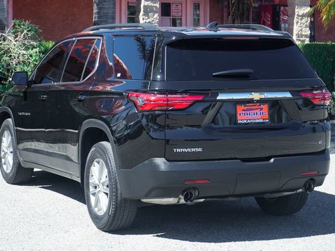 Used 2023 Chevrolet Traverse LT FWD image 6