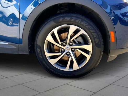 Used 2023 Buick Envision Essence image 11