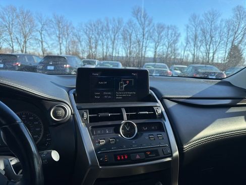 Used 2019 Lexus NX 300 FWD image 14