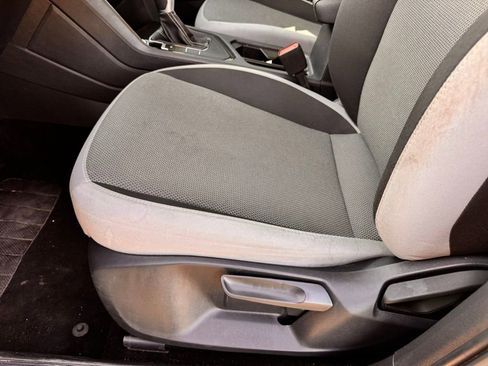 Used 2024 Volkswagen Taos S image 12