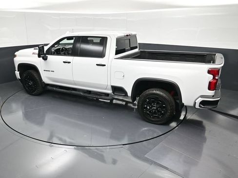 Used 2022 Chevrolet Silverado 2500 LTZ w/ LTZ Plus Package AWD/4WD image 60