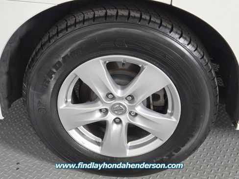 Used 2015 Nissan Quest SV image 11