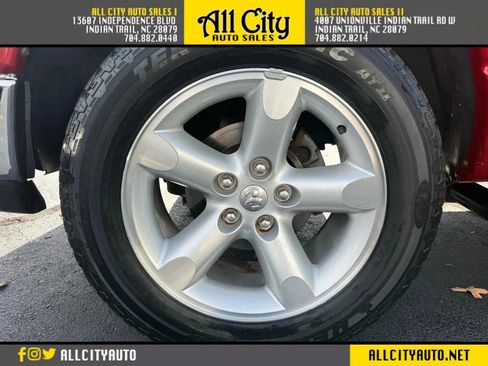 Used 2007 Dodge Ram 1500 Truck SLT image 30