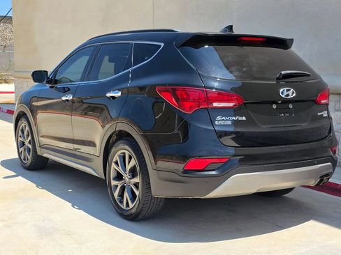 Used 2017 Hyundai Santa Fe Sport FWD image 6