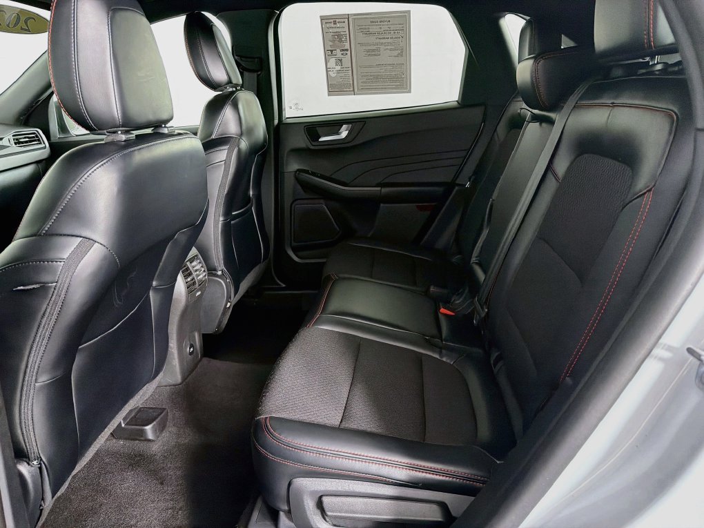 Used 2025 Ford Escape ST-Line FWD image 36