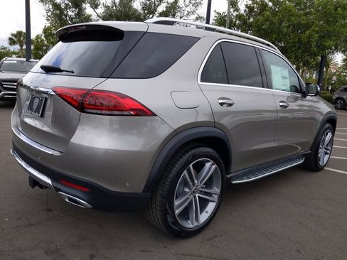 Used 2021 Mercedes-Benz GLE 350 image 2