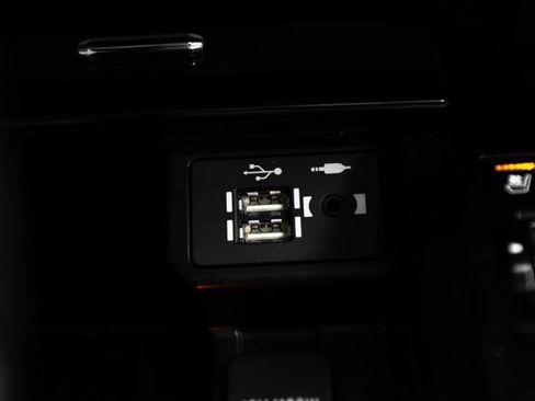 Used 2020 Lexus GX 460 AWD/4WD image 39