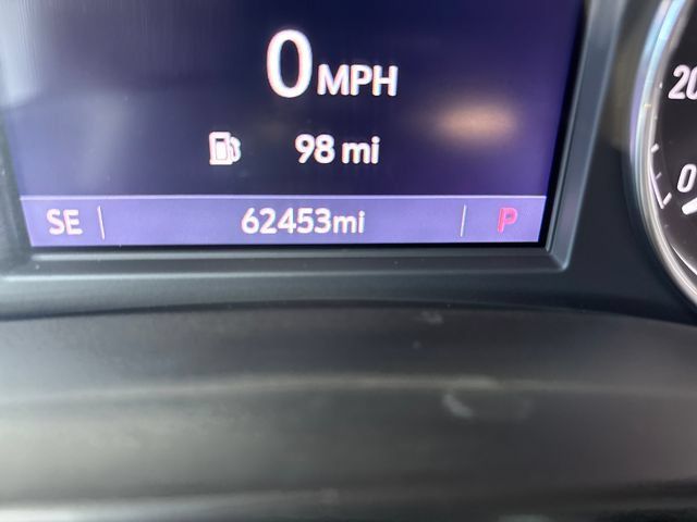 Used 2023 Buick Enclave Essence w/ Experience Buick Package FWD image 26