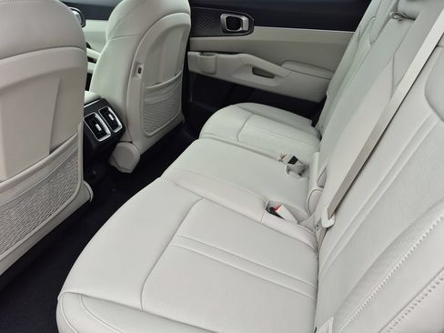 New 2026 Kia Sorento SX Prestige AWD/4WD image 12