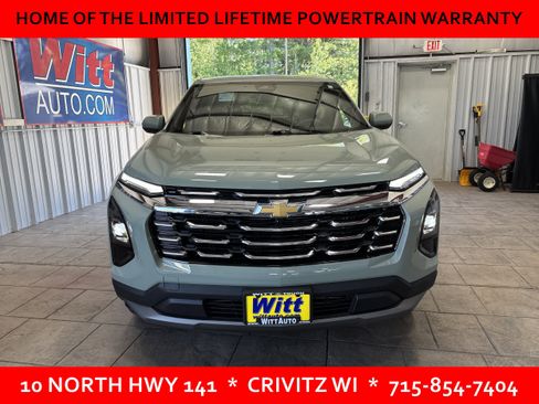 Used 2026 Chevrolet Equinox LT AWD/4WD image 2