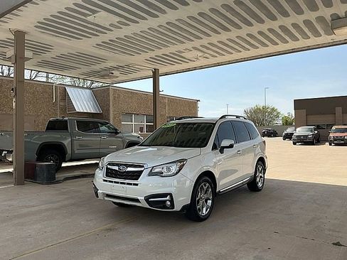 Used 2017 Subaru Forester 2.5i Touring image 1