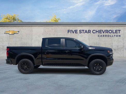 Used 2025 Chevrolet Silverado 1500 ZR2 w/ Technology Package AWD/4WD image 9