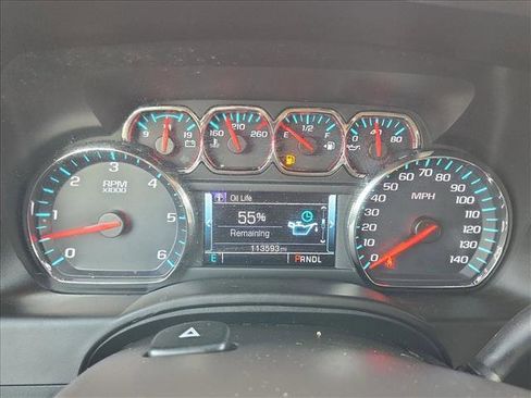 Used 2019 Chevrolet Suburban LT image 11