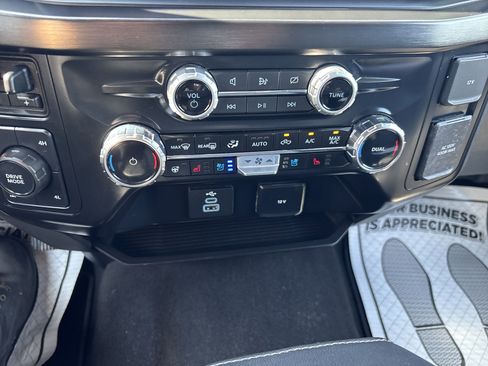 Used 2024 Ford F350 Lariat w/ Camper Package image 24