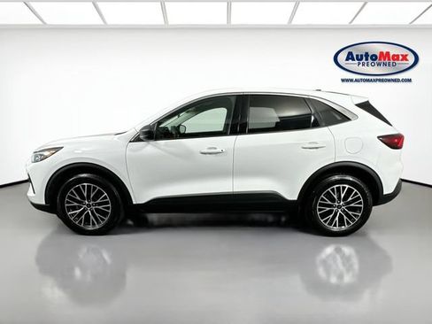 Used 2023 Ford Escape Active AWD/4WD image 8
