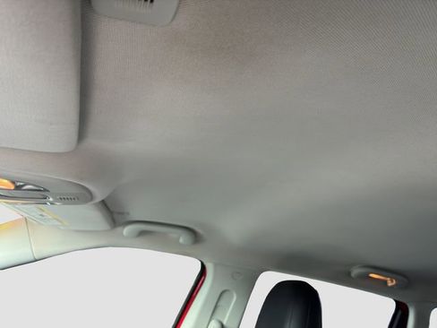 Used 2018 Jeep Compass Limited image 24